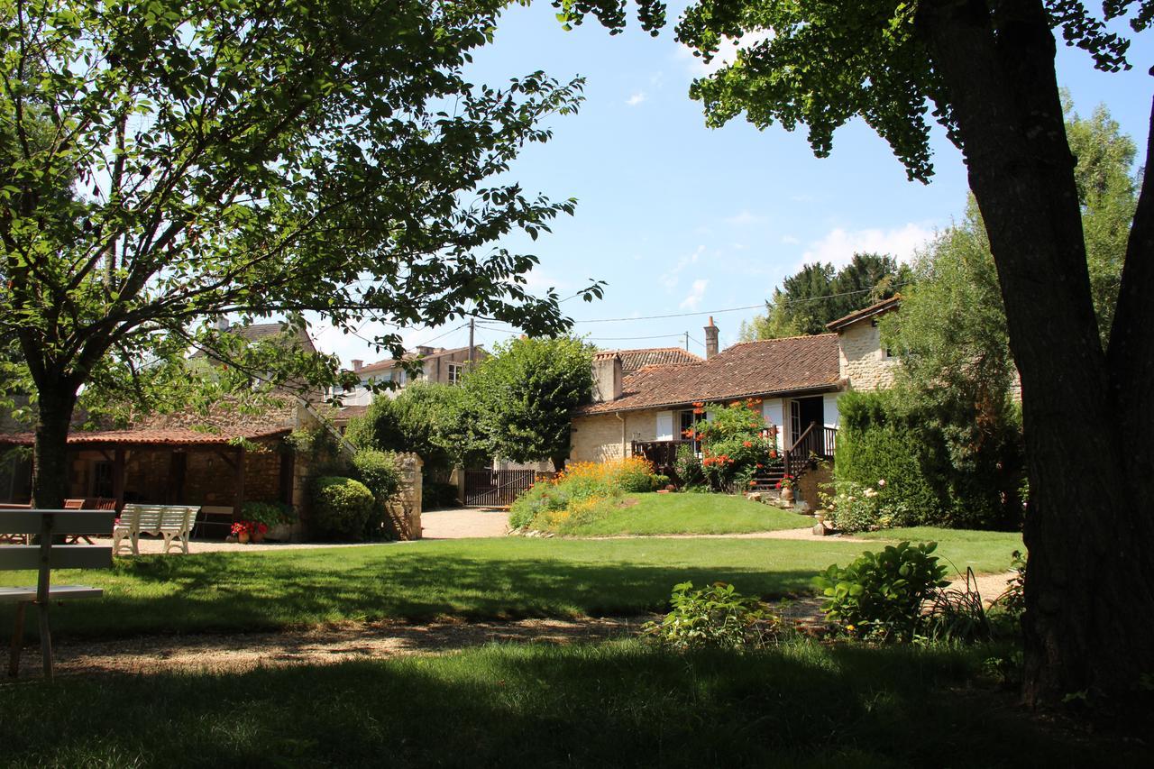 Moulin De Giroir Villa Migné-Auxances Exterior foto