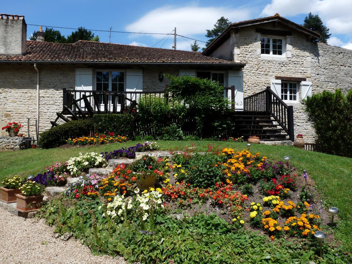 Moulin De Giroir Villa Migné-Auxances Exterior foto